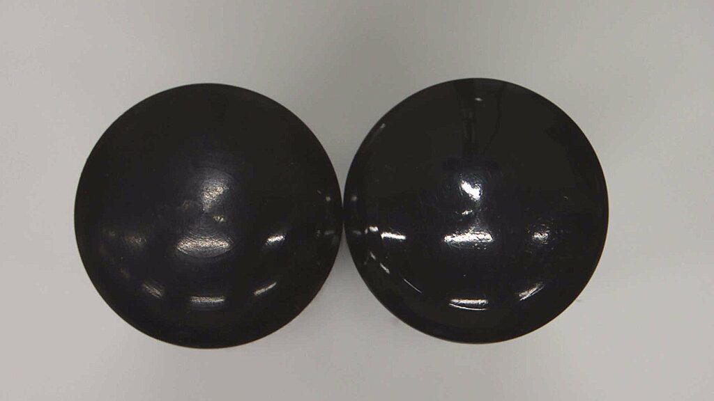 硬質プラスチック(はんこ)の研磨写真1